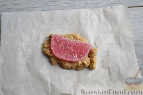 Конфеты из печенья, со сгущённым молоком, орехами и мармеладом
