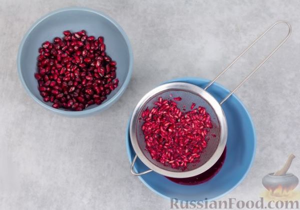 Паштет из фасоли, с орехами и гранатовым соком