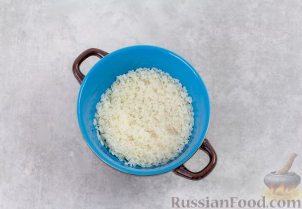 Рисовая каша с кокосовой стружкой и сгущённым молоком
