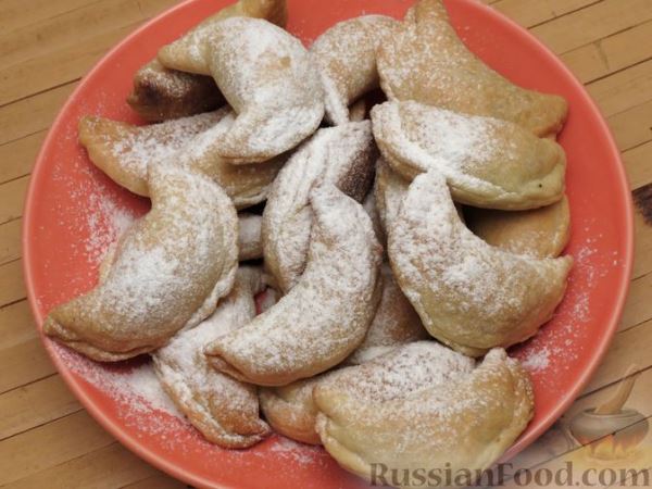 Песочное печенье "Полумесяцы" с мёдом, орехами и корицей