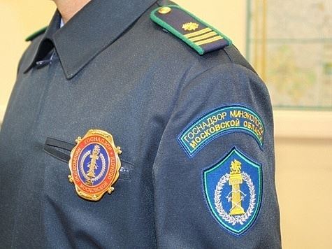 Реки Подмосковья продолжают и загрязнять и очищать
