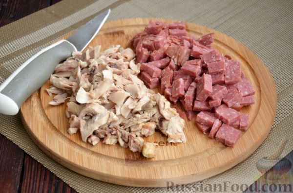 Солянка с консервированным горошком