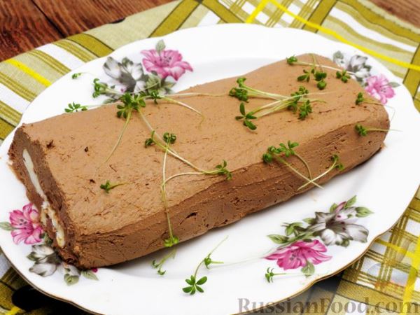 Паштет из печени индейки с салом и сливочным маслом