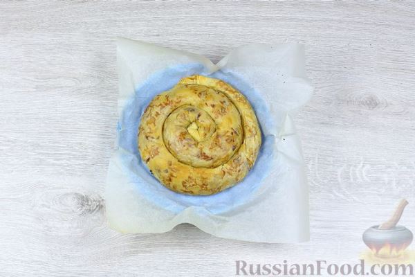 Двухслойная вертута с картошкой и луком