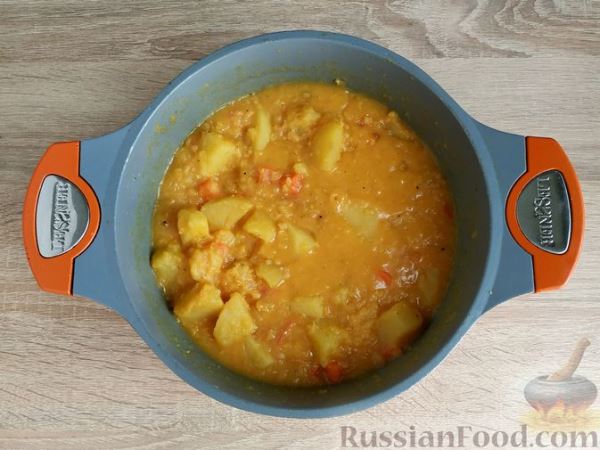 Картошка, тушенная с чечевицей
