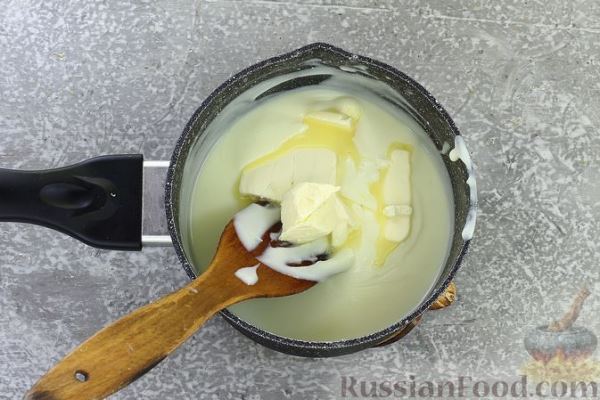 Рулет из блинов с заварным кремом