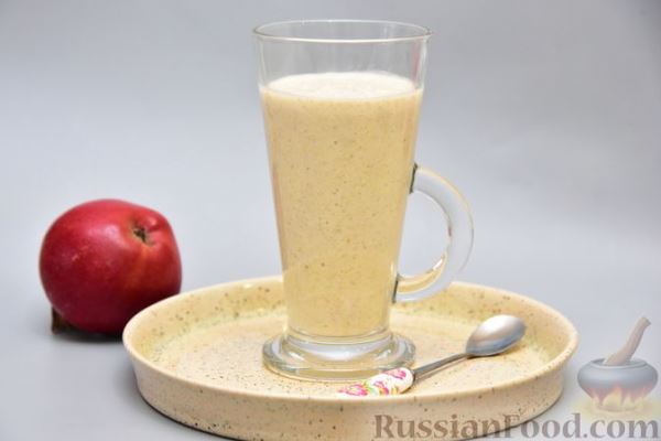Кефирный смузи с овсянкой, бананом и яблоками