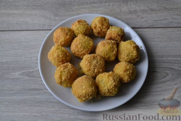 Крем-суп из кукурузы и капусты с картофельными крокетами