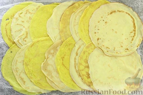 Рулет из блинов с заварным кремом