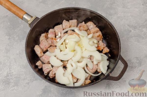 Булгур со свининой и грибами (на сковороде)