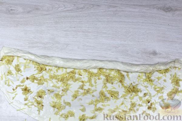 Двухслойная вертута с картошкой и луком