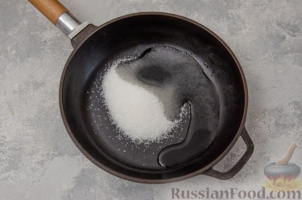 Блинчики с творогом в сливочной карамели