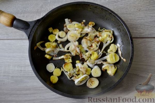 Крем-суп из кукурузы и капусты с картофельными крокетами