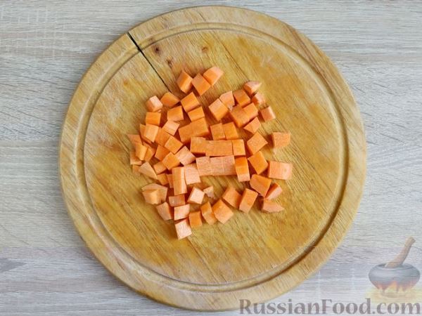 Картошка, тушенная с чечевицей