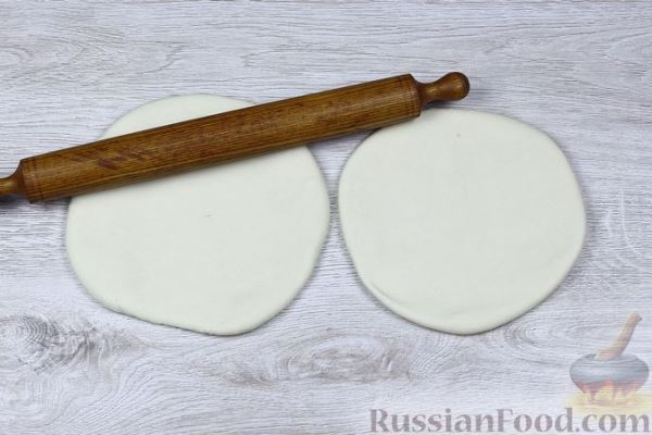 Двухслойная вертута с картошкой и луком