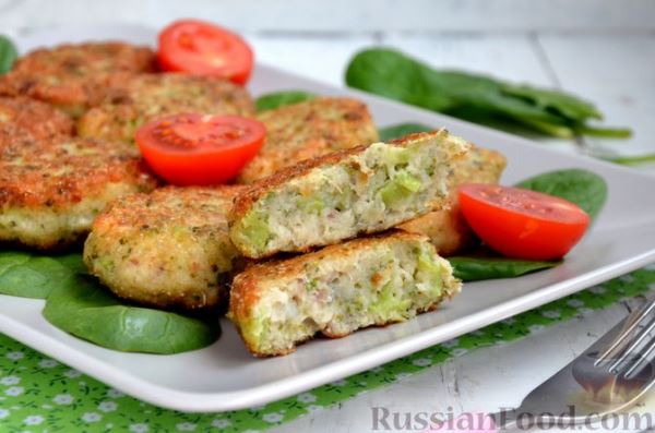 Рыбные котлеты с брокколи